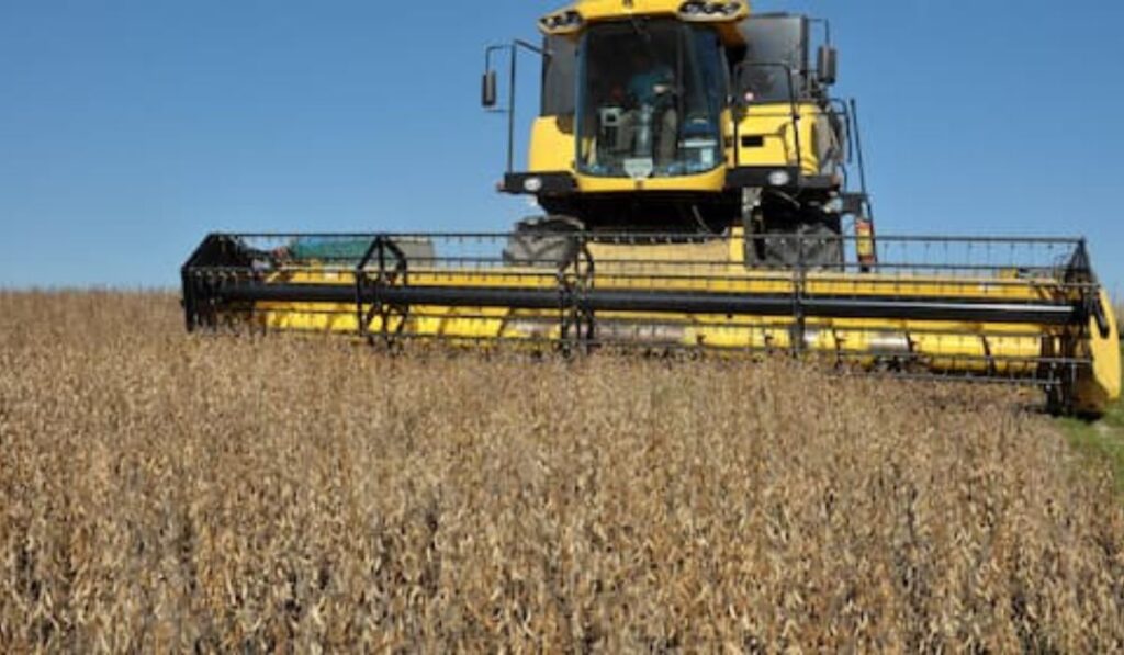 Principais máquinas agrícolas no Brasil e suas funções 1 Principais máquinas agrícolas no Brasil e suas funções