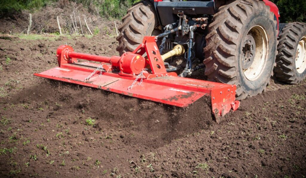 Quais os principais tipos de implementos agrícolas? 1 Quais os principais tipos de implementos agrícolas?